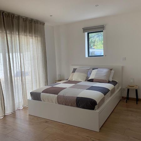Magnifique Villa Classee 4* Meuble De Tourisme Flassans-sur-Issole Екстер'єр фото